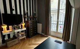 Appartement Au Coeur De Paris